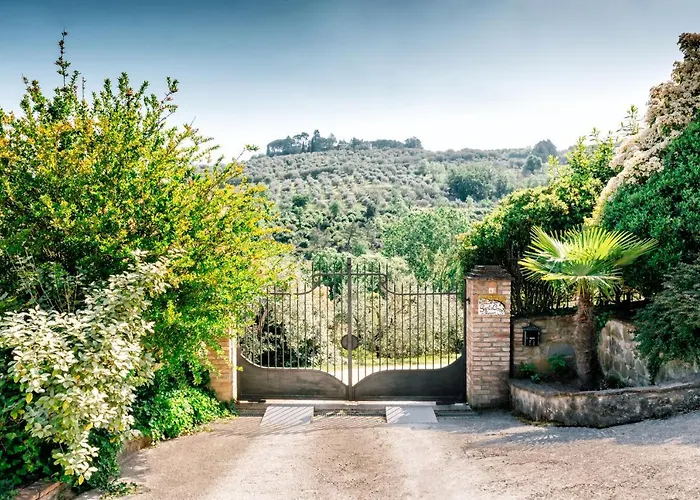 Santa Croce Torgiano